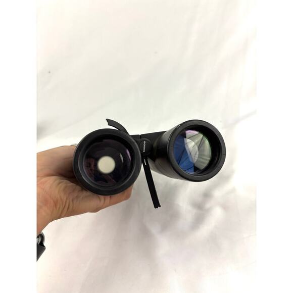 Tasco Sierra 10x42 FOV 304 FT Binoculars Waterproof - Picture 11 of 13